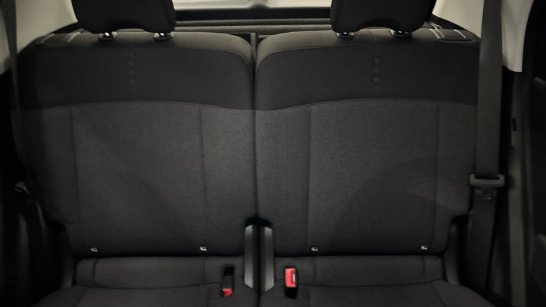 Hyundai INSTER 85kW 02 49kWh 5dr Auto Electric Hatchback